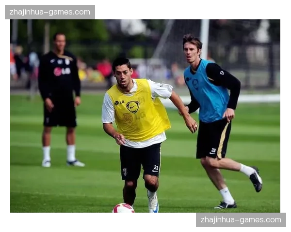 塞维利亚防线危机持续发酵 中卫多人伤停影响客场防守体系